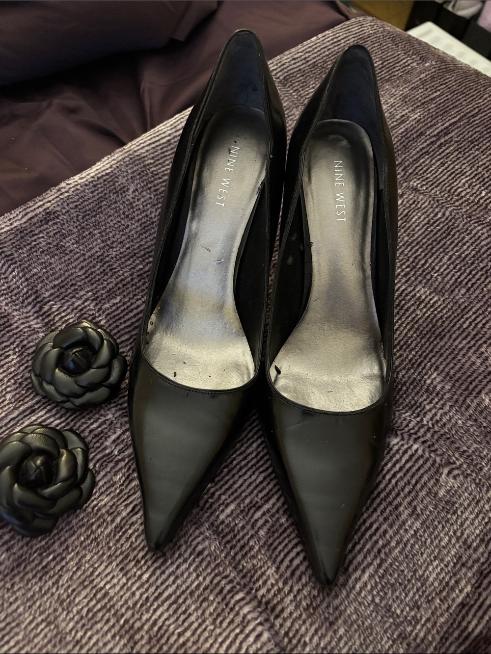 Nine West Black Pointed-Toe Stiletto Pumps